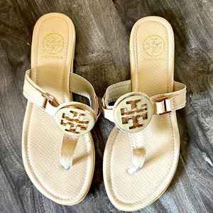Tory Burch flip flop Slip on